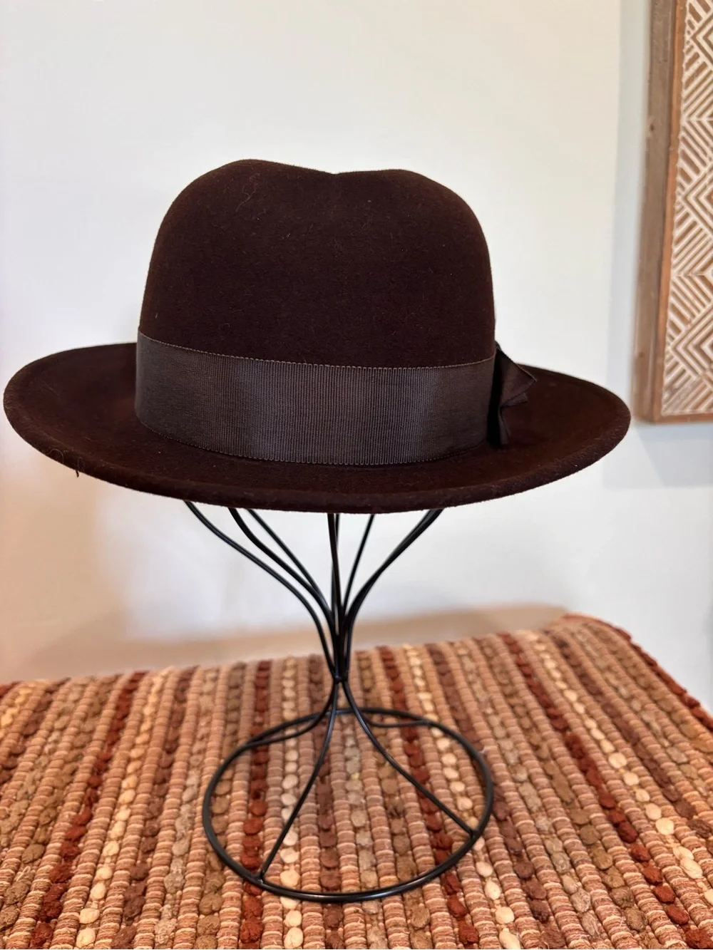 Vintage Adolfo II New York Paris Brown Wool Fedora Feather Trim Bloomingdale’s - Picture 7 of 9